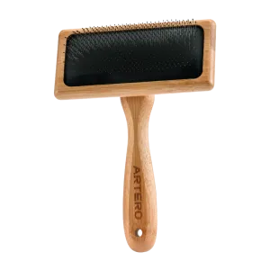 Nature Collection Protected Pin Medium Slicker Brush by Artero